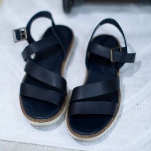 Almost BN Timberland sandals